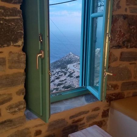 Dimitrakis Guesthouse Donoussa Bagian luar foto
